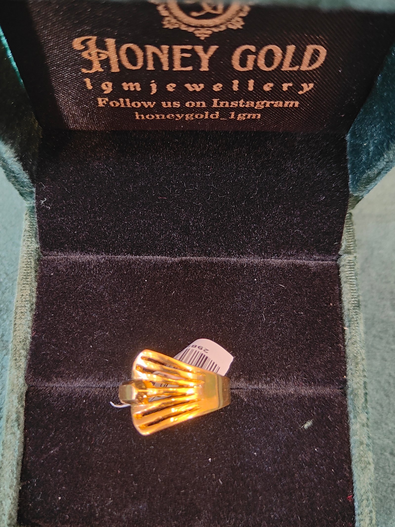 Artistic Wrap Gold Ring